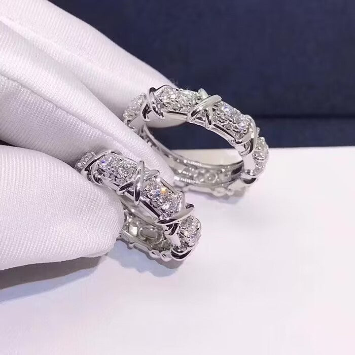 LUXVOYANT™ Celestial Cross Ring