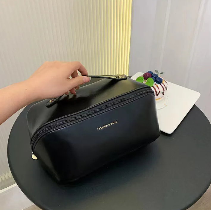 Luxvoyant™ Premium Travel Toiletry Organizer